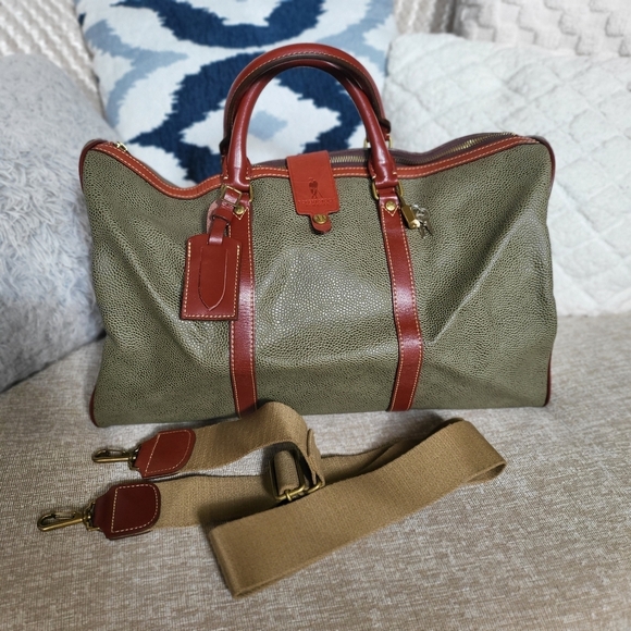robert stock NY Handbags - Robert Stock New York Trotter 45 Travel Bag, Pristine Condition!!